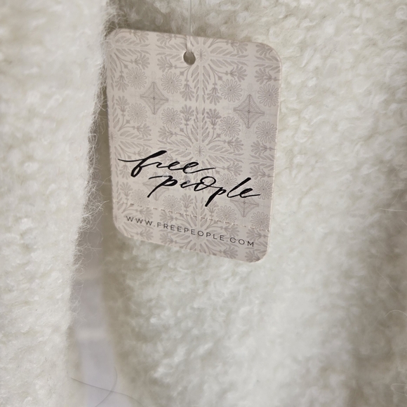 Free People Milo Pullover Ivory Turtleneck Oversized Sweater - Picture 9 of 10